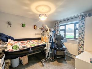 Photo 8- click for photo gallery